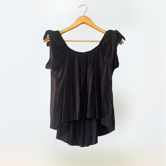 Altar’d State sz S Black off-the-shoulder tie knot sleeve scoop neck high-low - Picture 1 of 6
